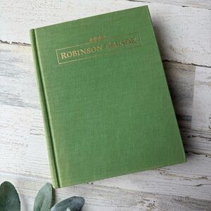 Vintage 'Robinson Crusoe' Hardcover Book (1983) Fiction Novel